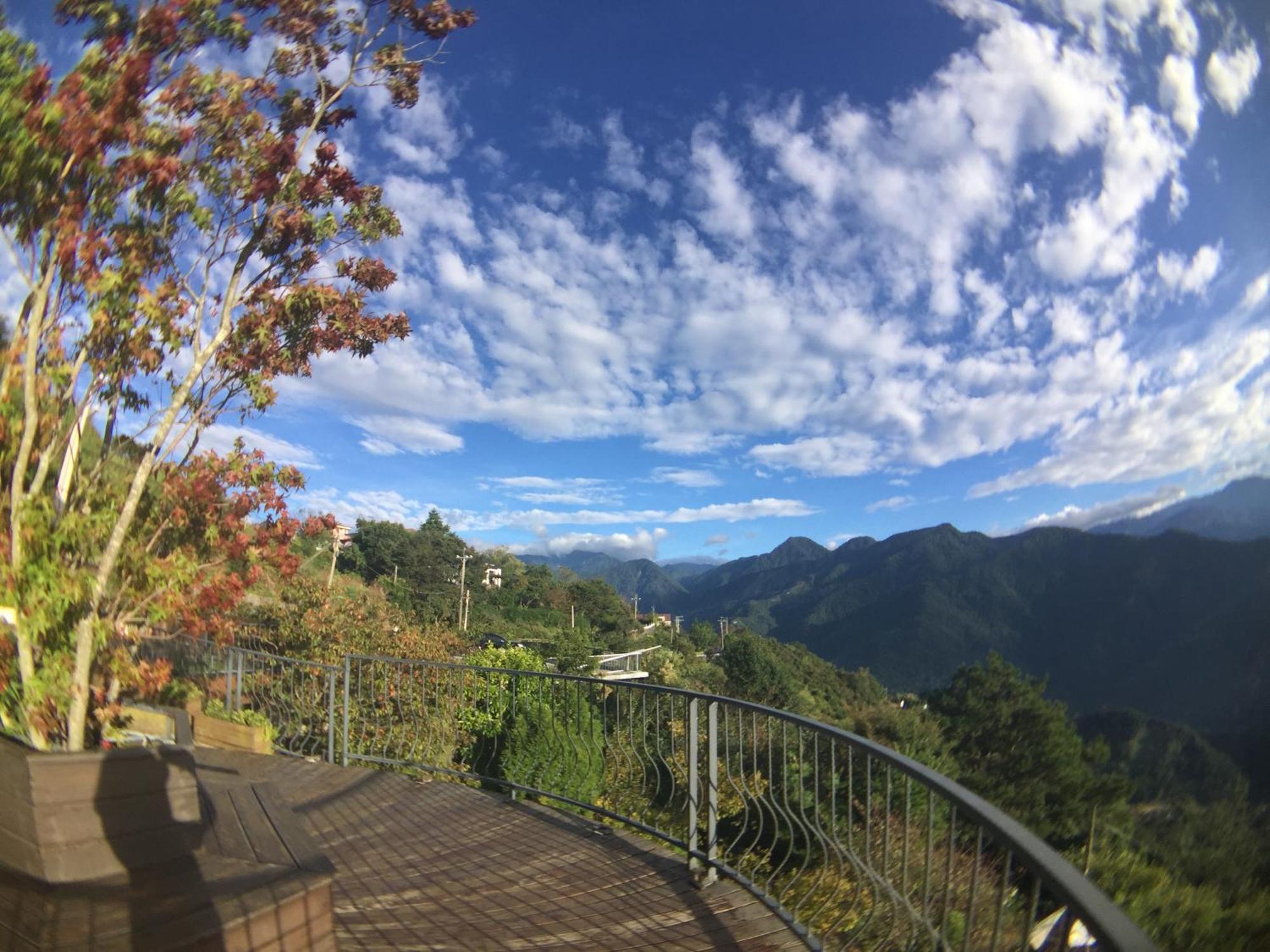 Cingjing Four Seasons B&B Ренай Экстерьер фото